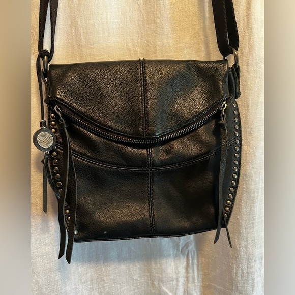 The Sak,  black leather with silver hardware. Leather fringe pulls, silver studs - Picture 1 of 8
